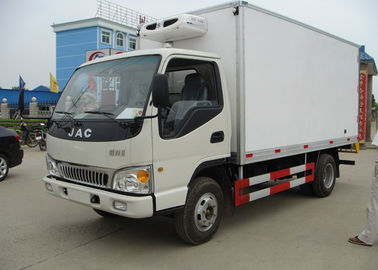 Κίνα 4x2 3 ψυκτήρων τόνοι φορτηγών κιβωτίων, κατεψυγμένο φορτηγό παράδοσης με τη θερμο μονάδα βασιλιάδων προμηθευτής