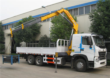 Κίνα Το φορτηγό Sinotruk HOWO A7 6x4 τοποθέτησε το γερανό 25 τοποθετημένων φορτίο ευθέων τόνοι γερανών βραχιόνων προμηθευτής