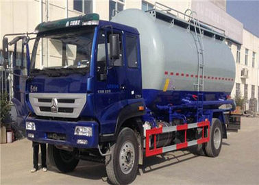 Κίνα Φέρνοντας φορτηγά τσιμέντου ροδών HOWO 6, μαζικές ασφάλεια/αξιοπιστία φορτηγών δεξαμενών 4x2 10m3 υψηλές προμηθευτής